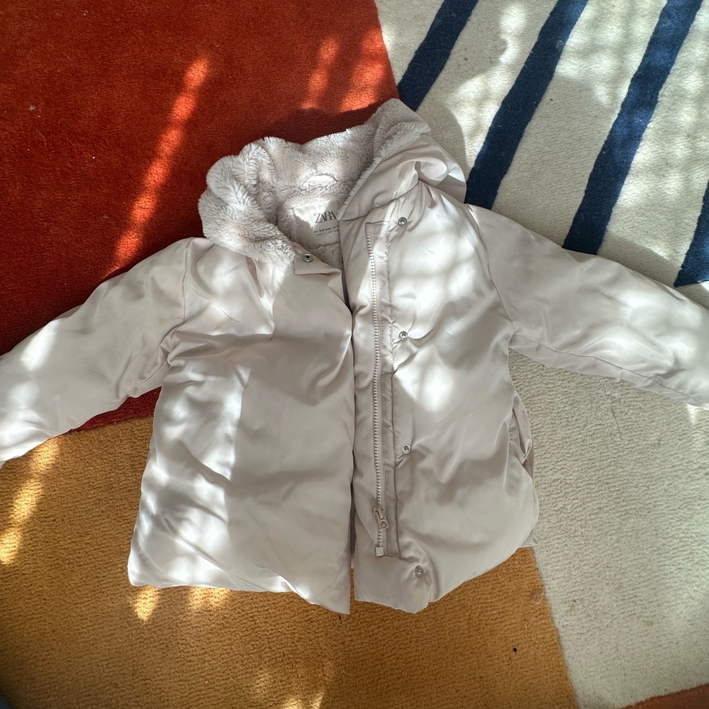 Zara Kids Cream Puffer Jacket with Faux Fur Collar
